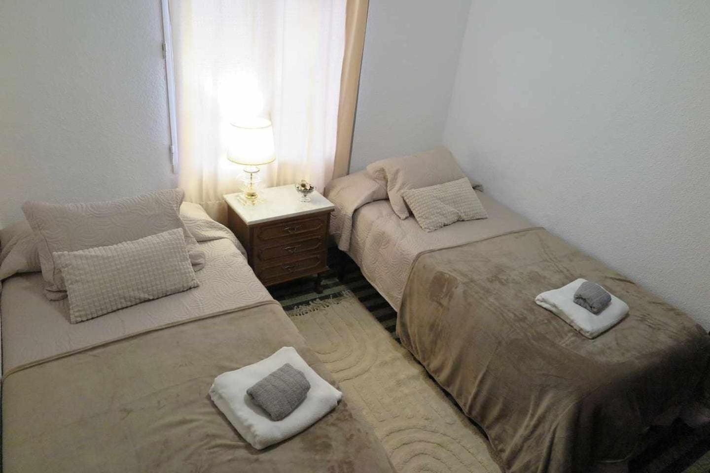 Gran Apartamento A 10 Minuts Mezquita Catedral Cordoba Ngoại thất bức ảnh