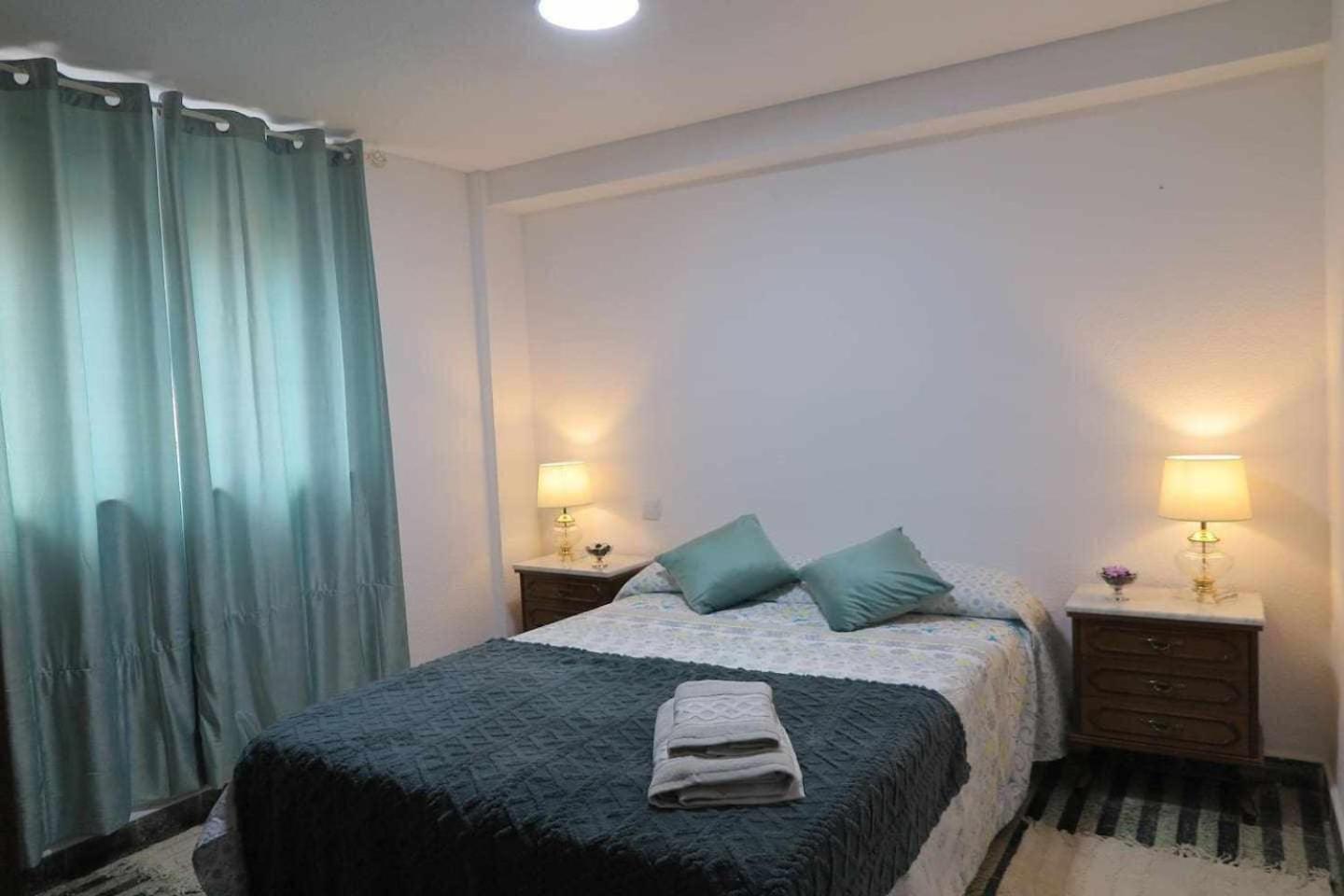 Gran Apartamento A 10 Minuts Mezquita Catedral Cordoba Ngoại thất bức ảnh