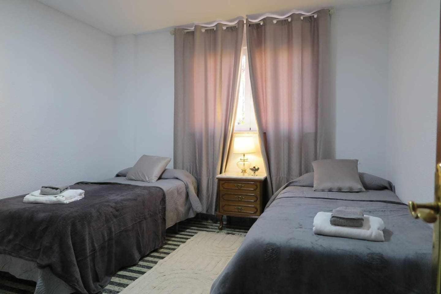 Gran Apartamento A 10 Minuts Mezquita Catedral Cordoba Ngoại thất bức ảnh